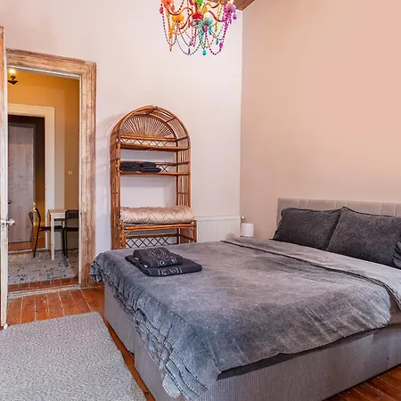 Charming 6 Ideal For Families&groups Villa