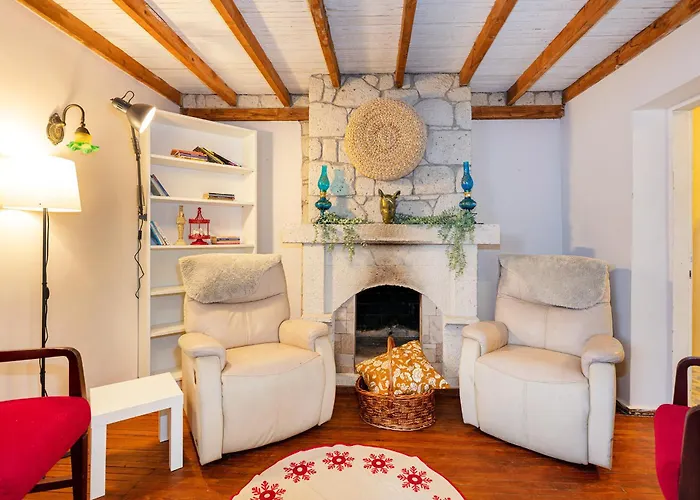 Villa Charming 6 Ideal For Families&groups