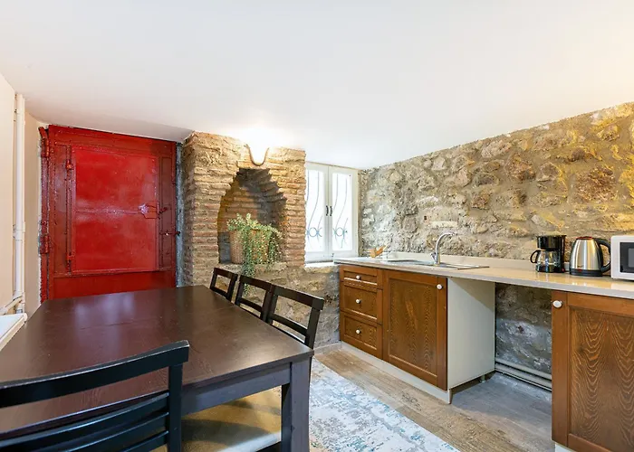 Charming 6 Ideal For Families&groups * Izmir
