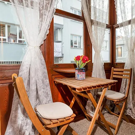 Charming 6 Ideal For Families&groups