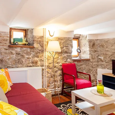 Charming 6 Ideal For Families&groups Villa Izmir